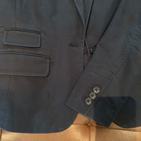 Banana Republic navy blazer, lined, EUC - Picture 3 of 3